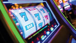daily casino platform overview showing sports and casino categories for Filipino users
